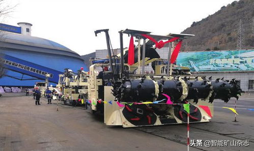黃陵礦業(yè)董事長雷貴生分享智能化快速掘進技術實踐與創(chuàng)新經驗