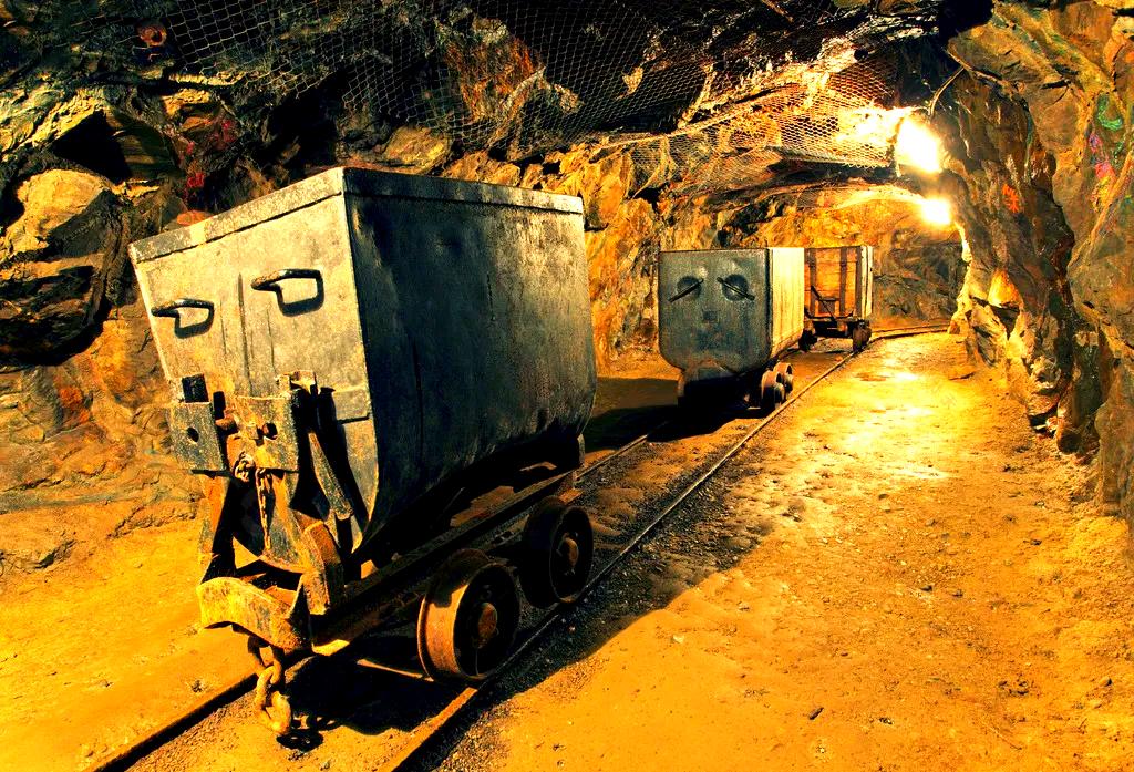 地下礦山開采 技術(shù)突破與未來趨勢