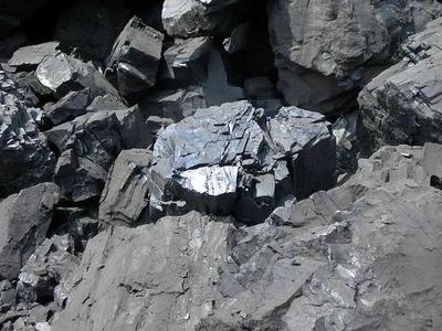 鈷礦戰(zhàn)略棋局 技術(shù)合作與資源外交下的中美日三角